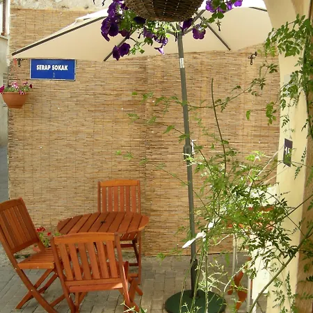 Hotel British Kyrenia (Northern Cyprus)