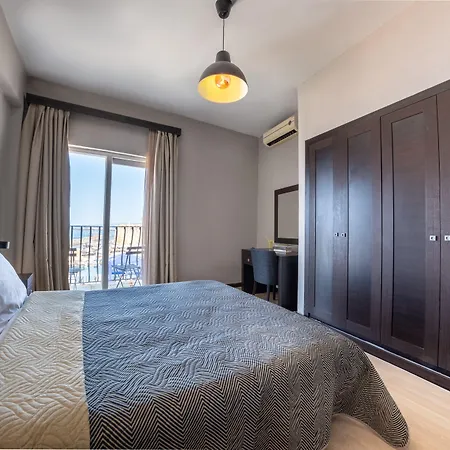 Hotel British Kyrenia (Northern Cyprus)