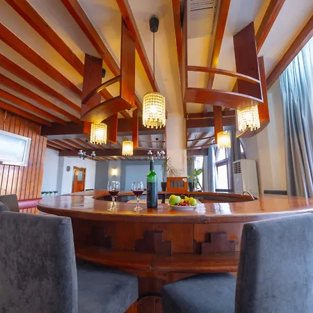 Otel British 2*