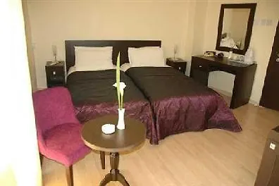 British Hotel